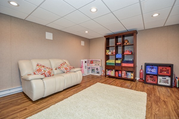 9 Rosegate Road Needham, MA 02494 - Photo 23 of 30