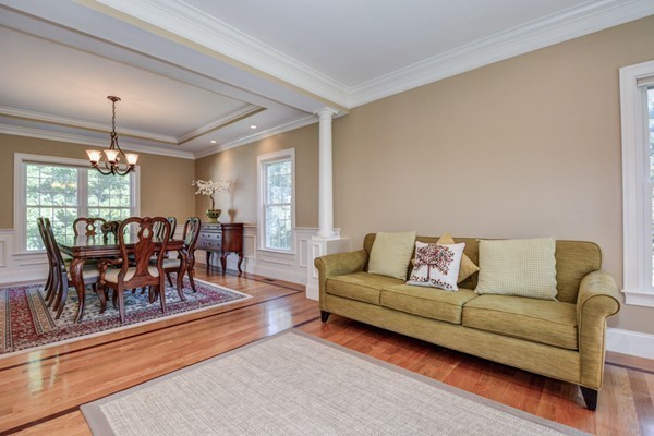 9 Rosegate Road Needham, MA 02494 - Photo 4 of 30