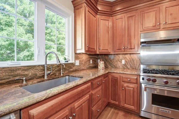 9 Rosegate Road Needham, MA 02494 - Photo 10 of 30