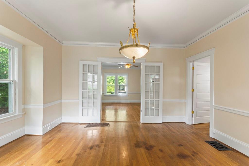 327 Adams Street Decatur, GA 30030 - Photo 8 of 34