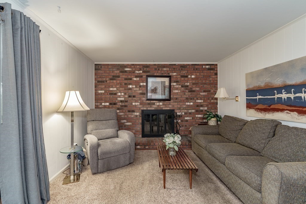 1118 Frank Smith Road Longmeadow, MA 01106 - Photo 19 of 36 Gallery Image 19