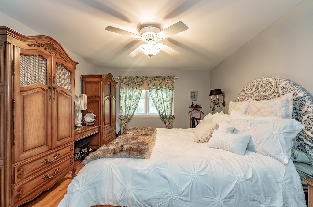 1118 Frank Smith Road Longmeadow, MA 01106 - Photo 25 of 36 Gallery Image 25
