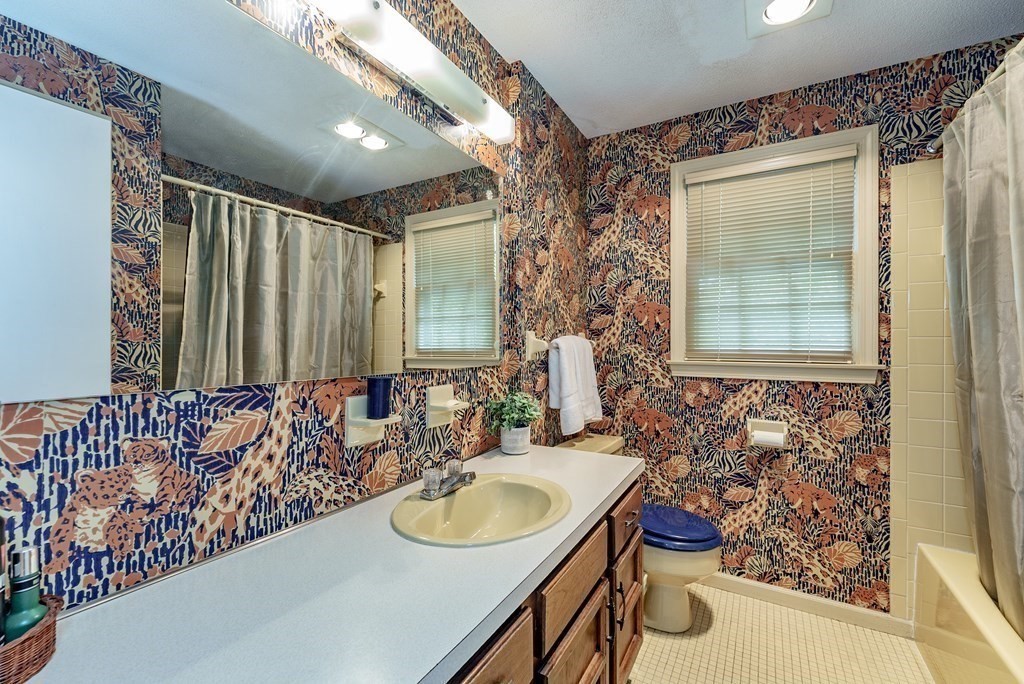 1118 Frank Smith Road Longmeadow, MA 01106 - Photo 29 of 36 Gallery Image 29