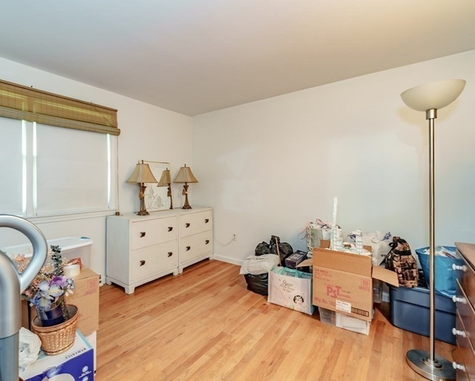 1118 Frank Smith Road Longmeadow, MA 01106 - Photo 30 of 36 Gallery Image 30
