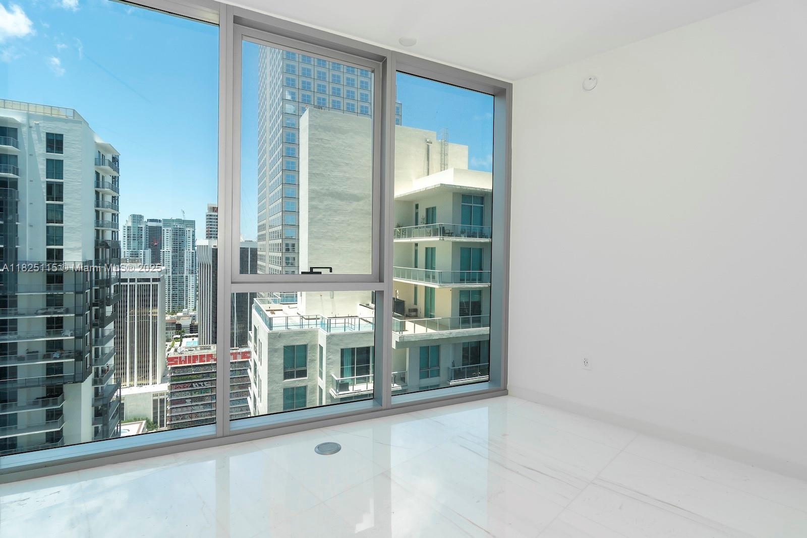 300 Biscayne Blvd Way, Unit 3902 Miami, FL 33131 - Photo 38 of 41 a view of lot of large windows