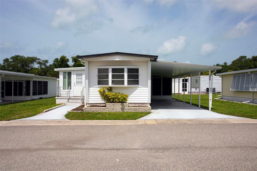 5690 Forsythia Road Venice, FL 34293 - Photo 2 of 38 Gallery Image 2