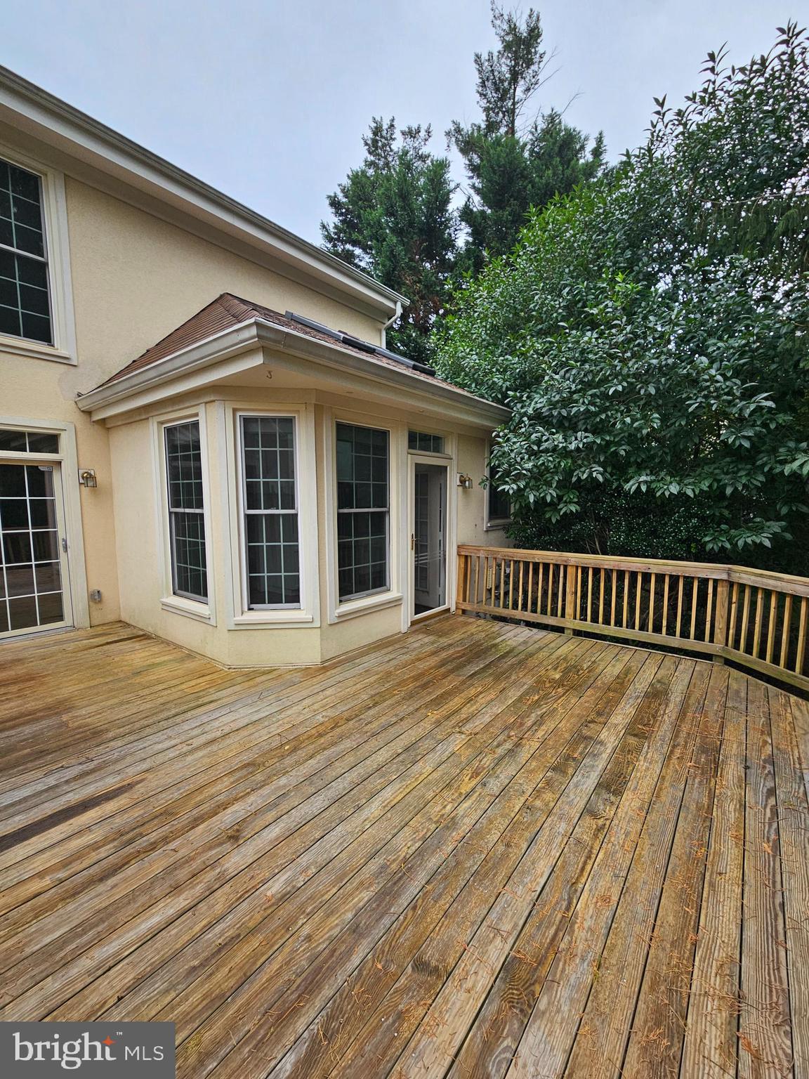 1369 Park Garden Lane Reston, VA 20194 - Photo 7 of 31 Deck and rear of house