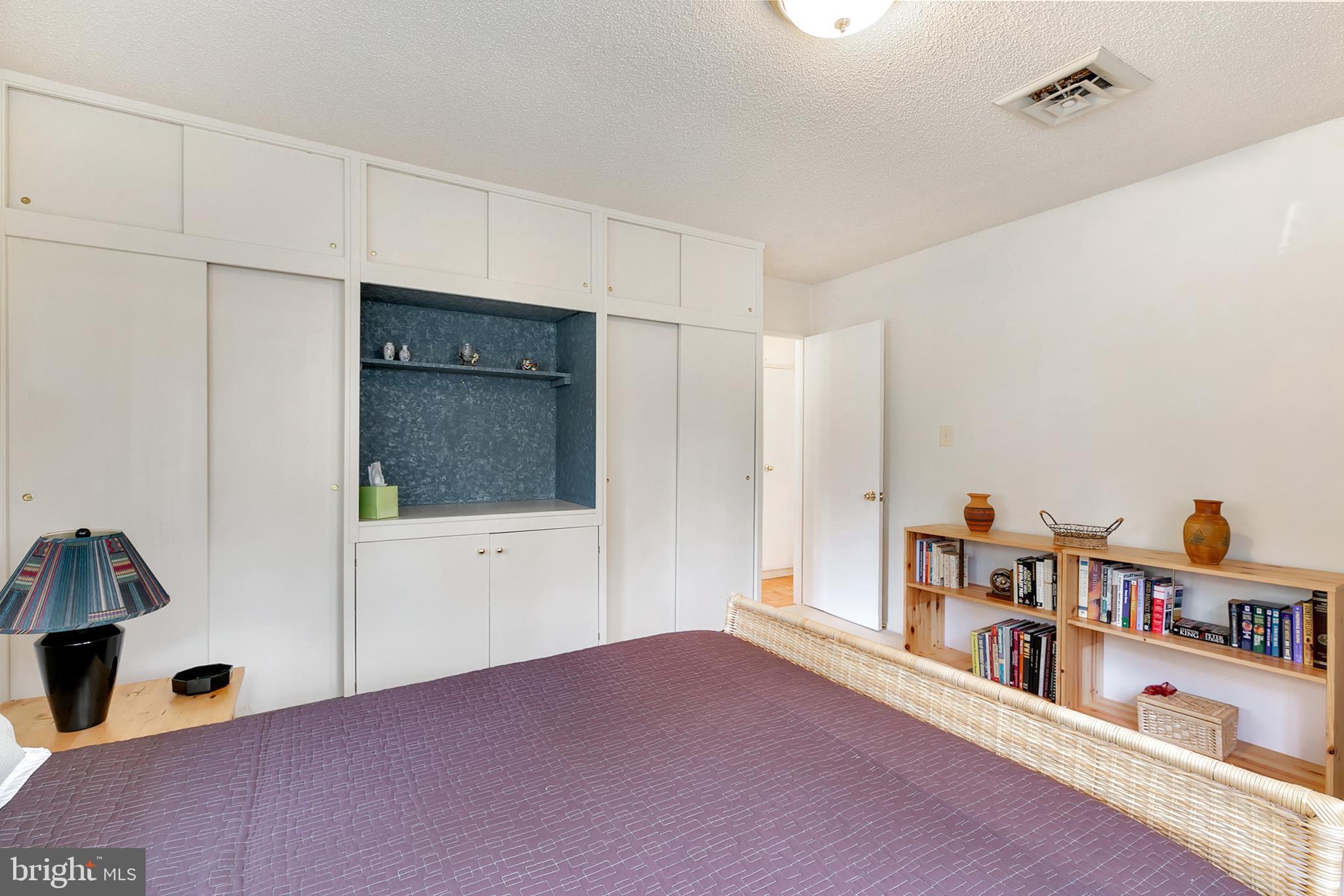 7107 Alger Road Falls Church, VA 22042 - Photo 14 of 43 Gallery Image 14