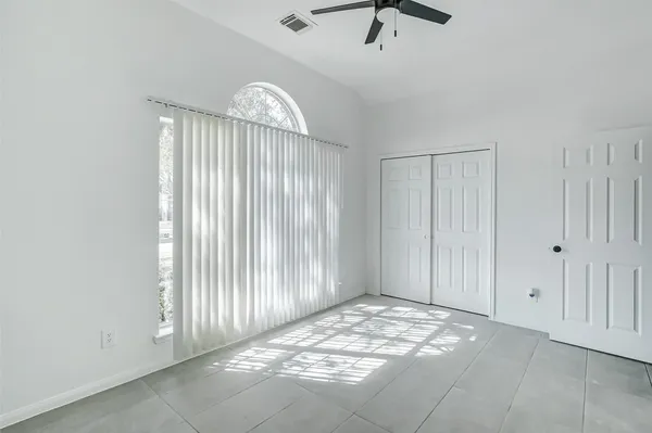 $2,100 | 15806 Land View Drive, Houston, TX 77073