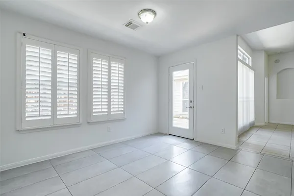 $2,100 | 15806 Land View Drive, Houston, TX 77073