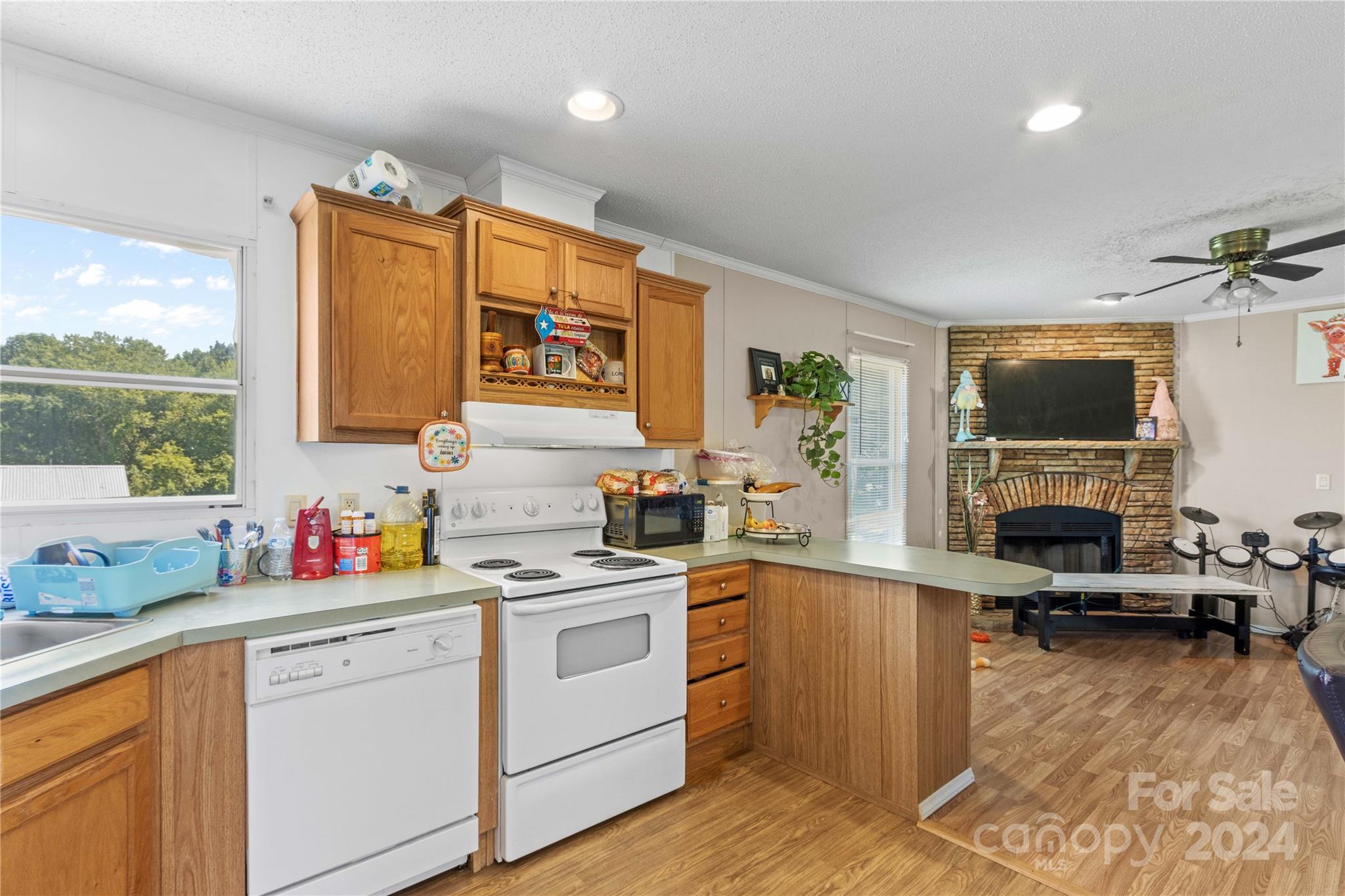 365 Melton Road Elkin, NC 28621 - Photo 11 of 29 Gallery Image 11
