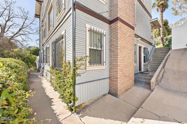 $1,695,000 | 570 Poli Street, Ventura, CA 93001