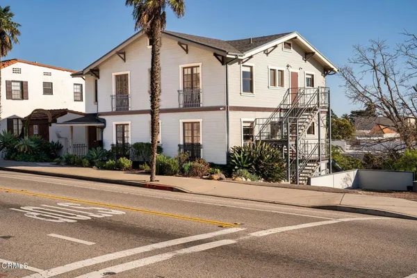 $1,695,000 | 570 Poli Street, Ventura, CA 93001