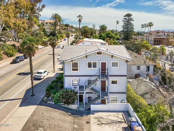 $1,695,000 | 570 Poli Street, Ventura, CA 93001
