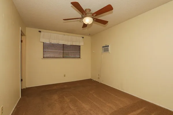 $329,000 | 3345 Oakwood Place, Redding, CA 96001