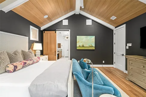 $2,300,000 | 3758 Drummond Street, Houston, TX 77025