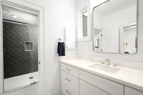 $2,300,000 | 3758 Drummond Street, Houston, TX 77025