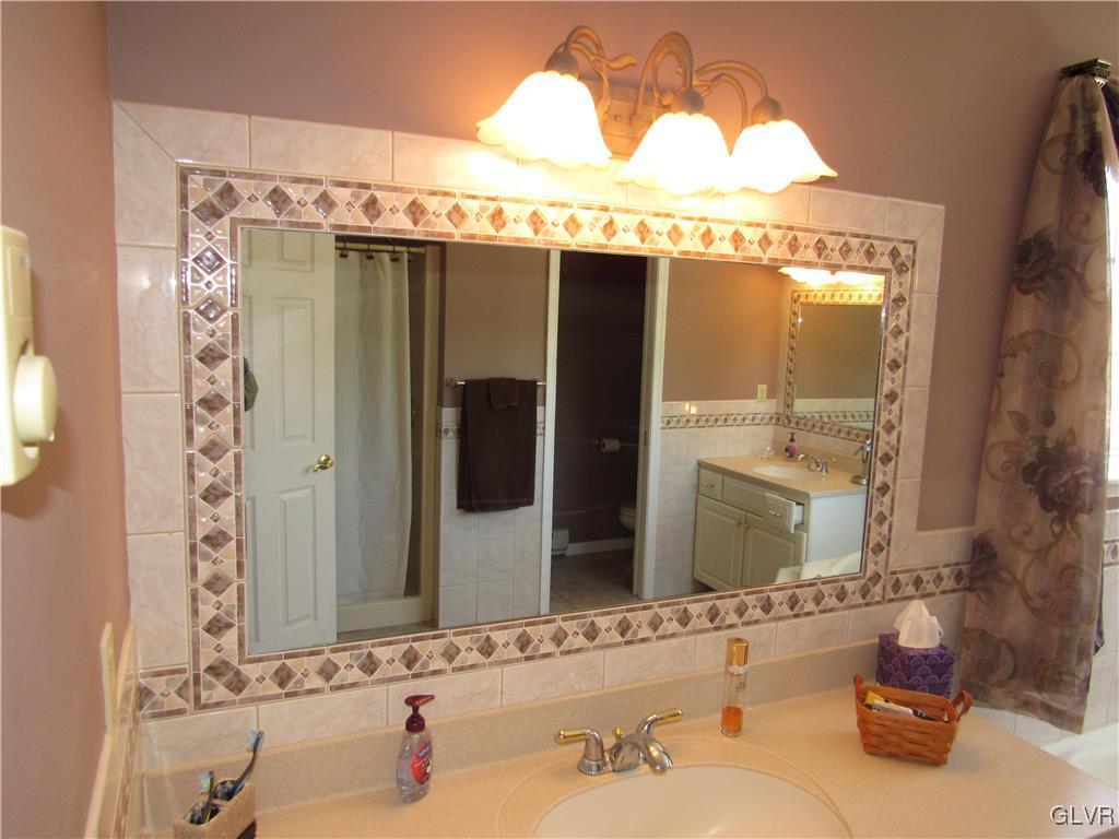 110 Ridgeview Drive Lehighton, PA 18235 - Photo 31 of 49 Gallery Image 31