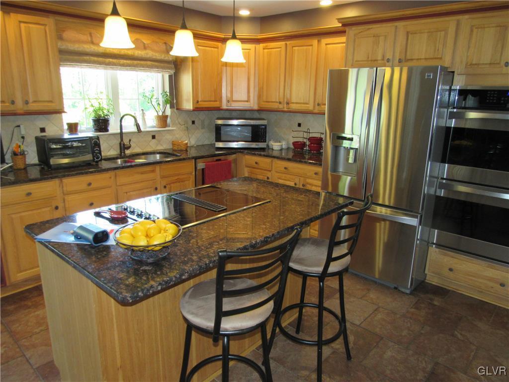 110 Ridgeview Drive Lehighton, PA 18235 - Photo 5 of 49 Gallery Image 5