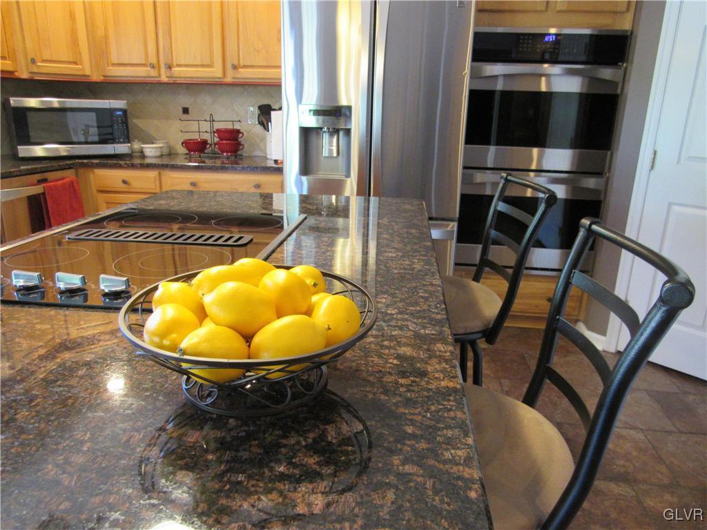 110 Ridgeview Drive Lehighton, PA 18235 - Photo 7 of 49 Gallery Image 7
