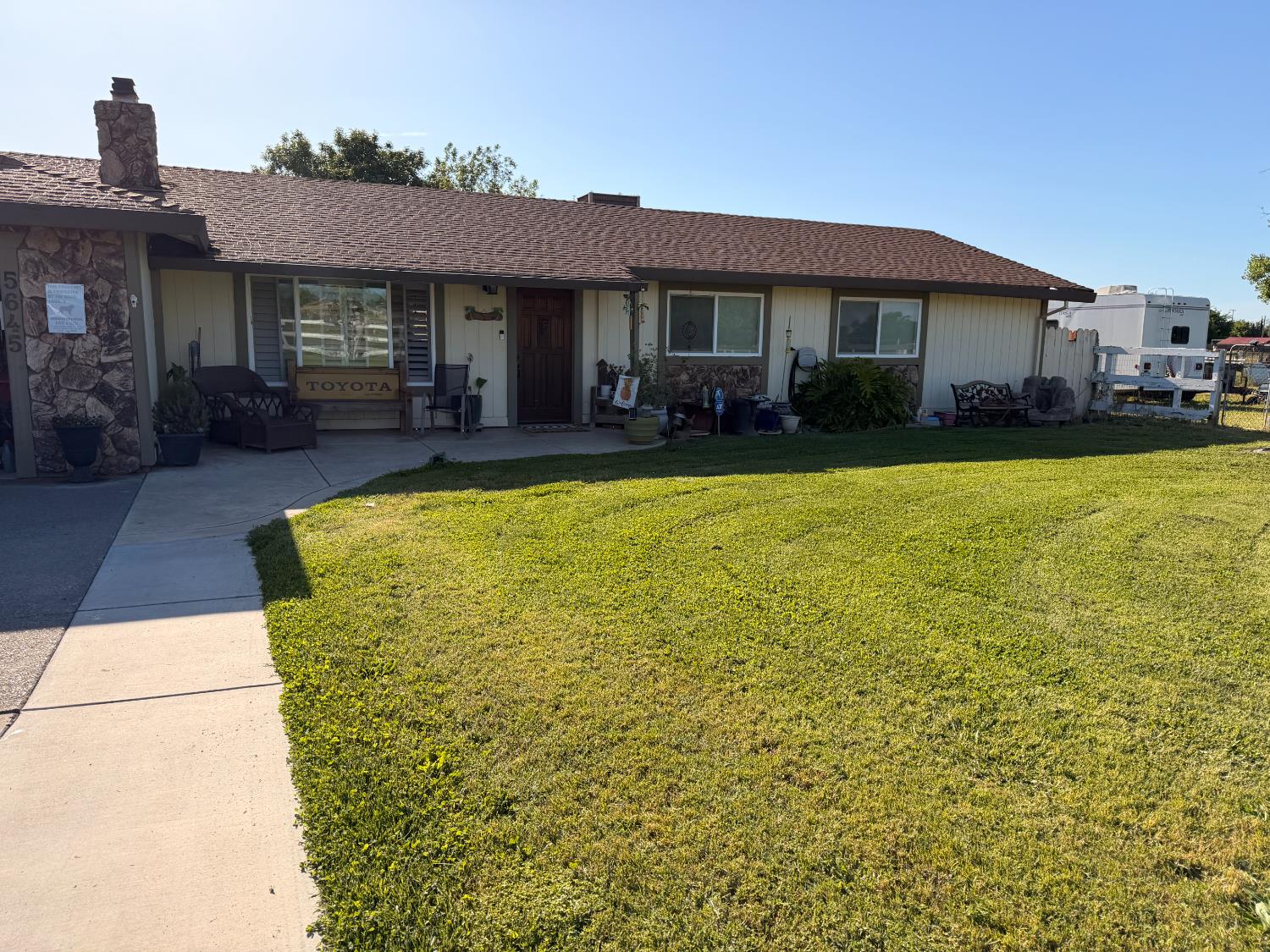 5645 20th Street Rio Linda, CA 95673 - Photo 3 of 69