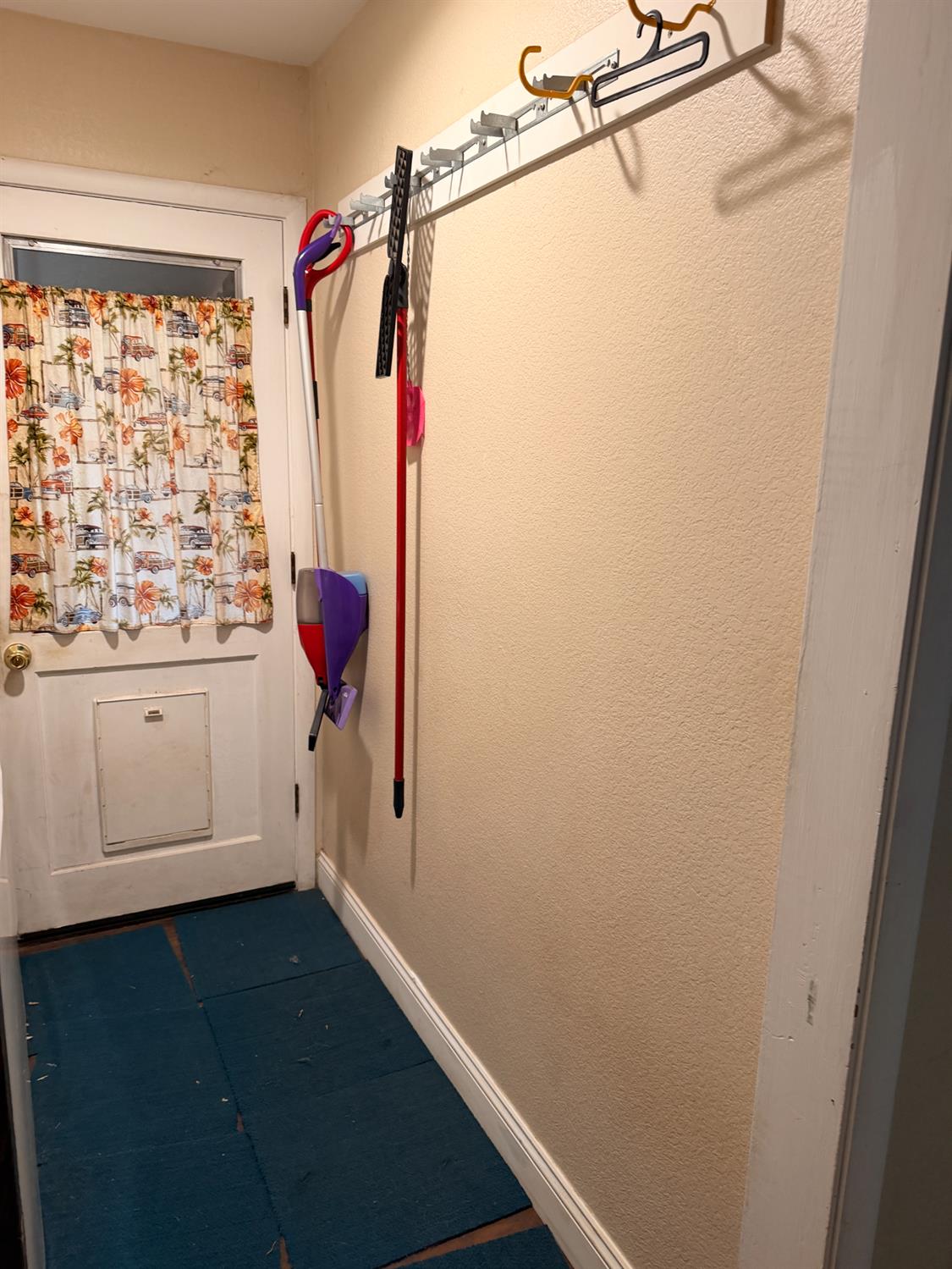5645 20th Street Rio Linda, CA 95673 - Photo 32 of 69 laundry room doorway featuring baseboards