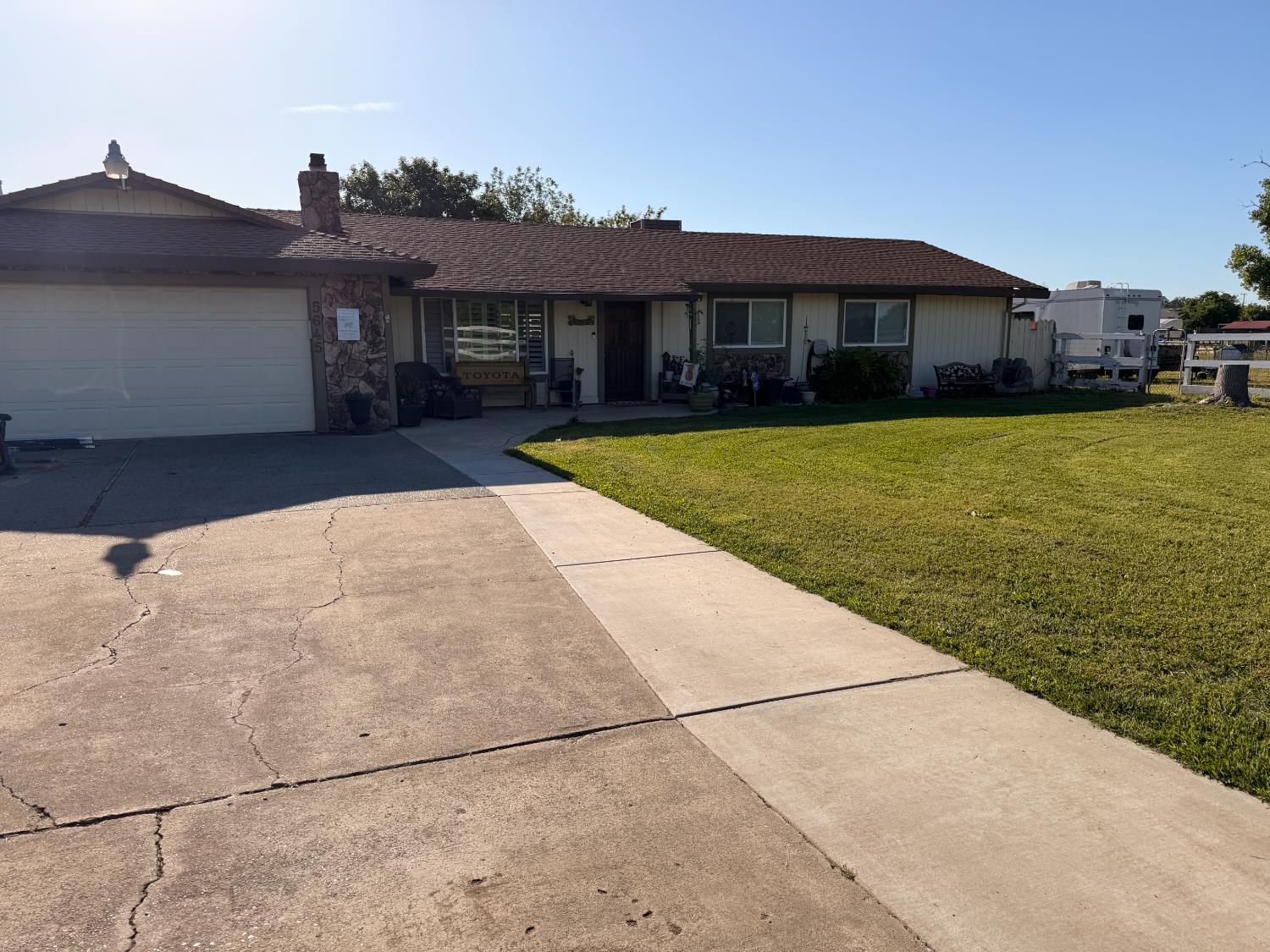 5645 20th Street Rio Linda, CA 95673 - Photo 4 of 69