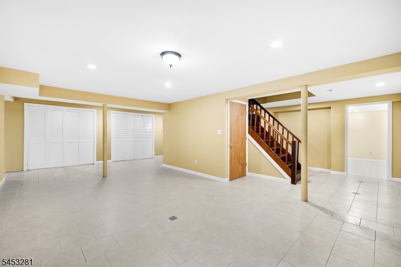 312 Naughright Road Long Valley, NJ 07853 - Photo 31 of 49 Gallery Image 31