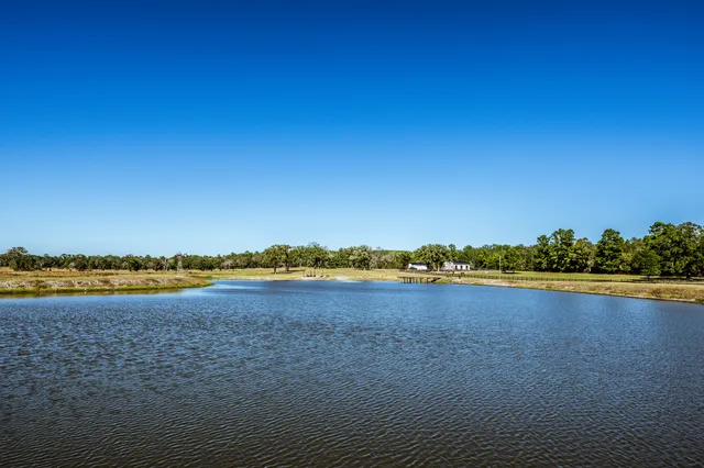 a view of an ocean and city view