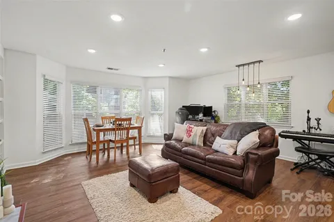 $229,999 | 509 North Graham Street, Unit 2A, Charlotte, NC 28202
