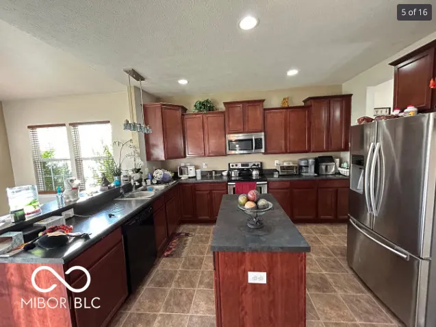 $2,595 | 11179 Pearce Place, Fishers, IN 46038