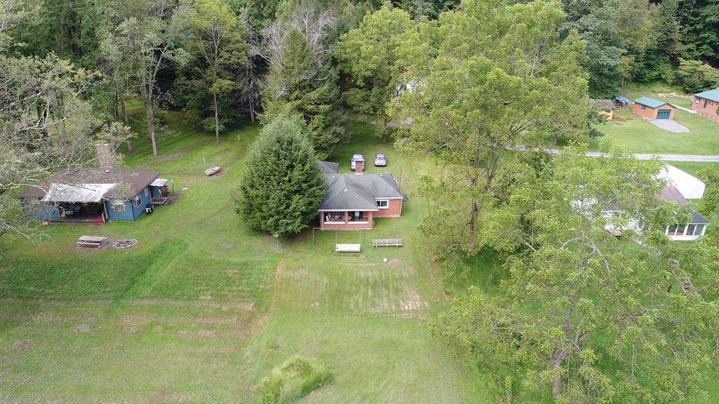 137 Hemlock Road Kennerdell, PA 16374 - Photo 4 of 30 Gallery Image 4
