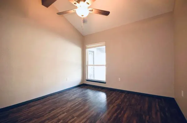 $1,000 | 9696 Walnut Street, Unit 2012, Dallas, TX 75243
