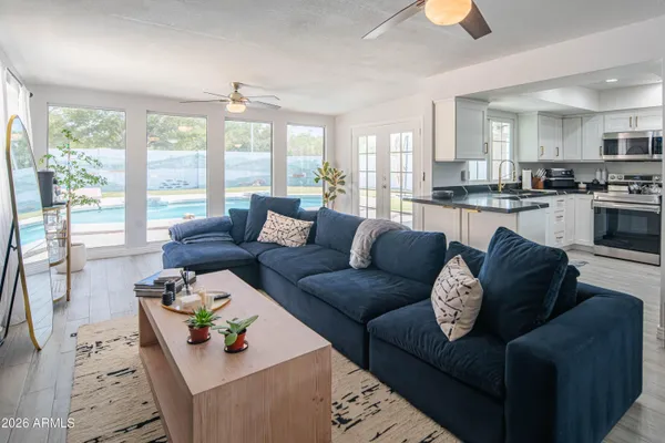 $3,400 | 10615 North 63rd Drive, Glendale, AZ 85304