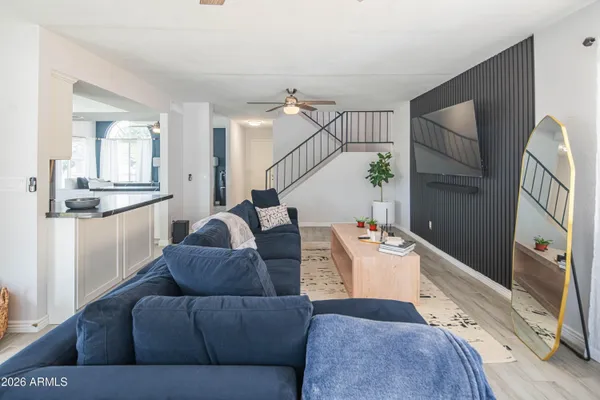 $3,400 | 10615 North 63rd Drive, Glendale, AZ 85304