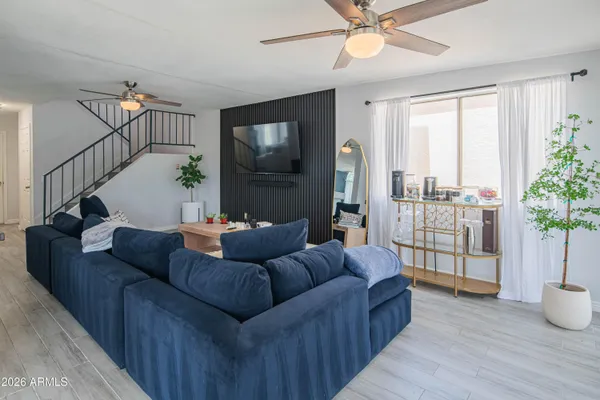 $3,400 | 10615 North 63rd Drive, Glendale, AZ 85304