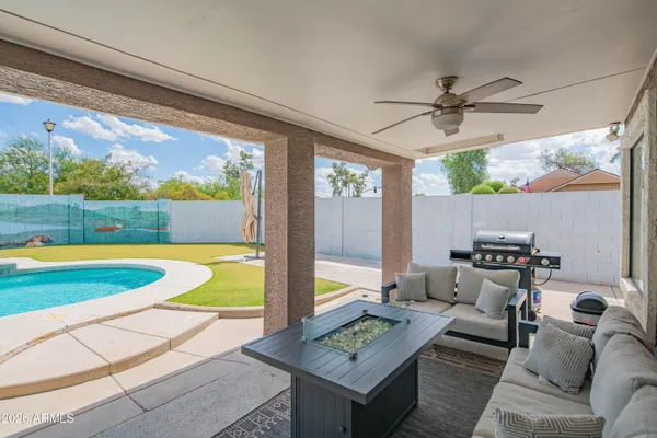 $3,400 | 10615 North 63rd Drive, Glendale, AZ 85304