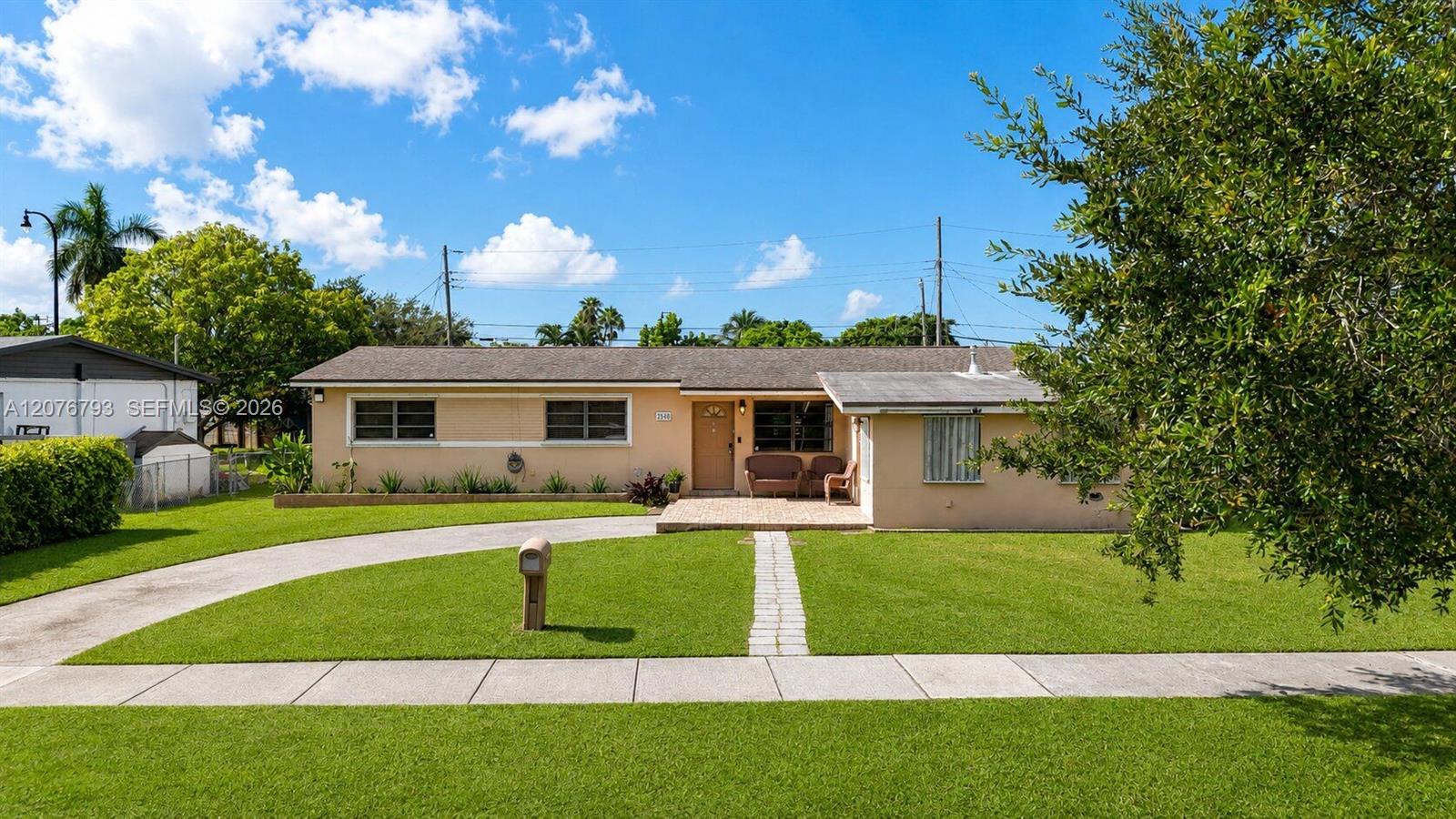9500 Cutler Ridge Drive Cutler Bay, FL 33157 - Photo 2 of 45 Gallery Image 2