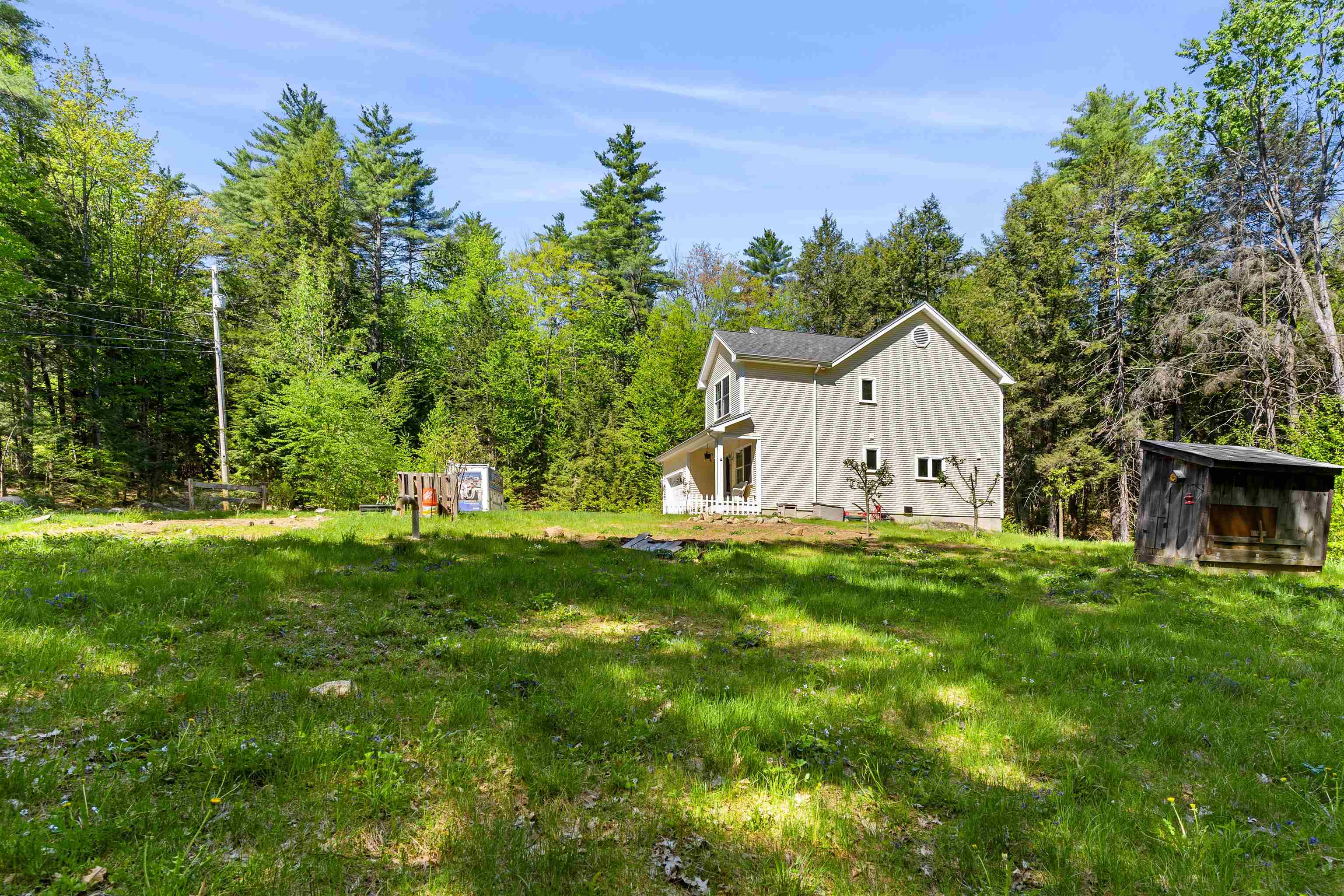 39 Branch Road Weare, NH 03281 - Photo 6 of 36