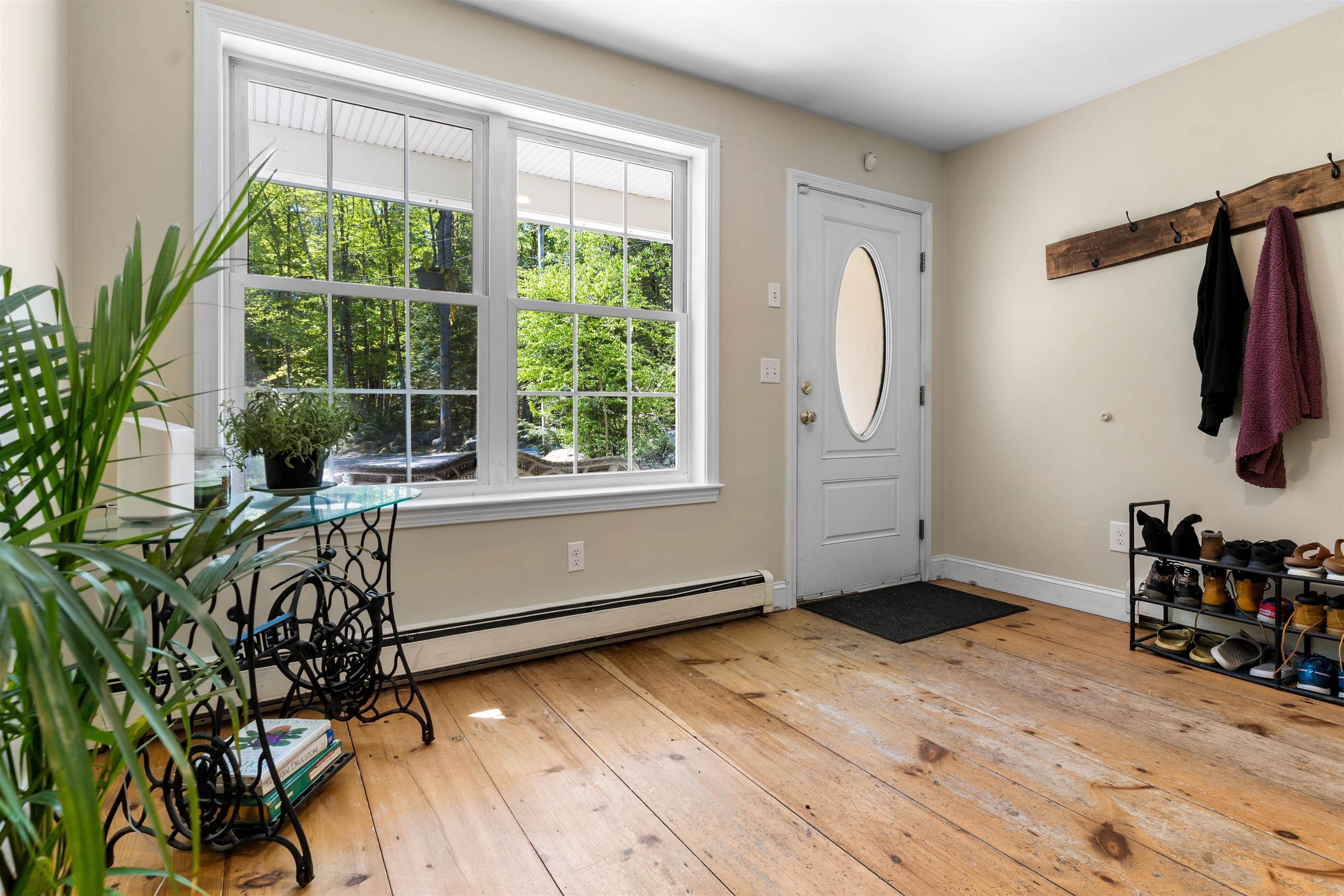 39 Branch Road Weare, NH 03281 - Photo 8 of 36