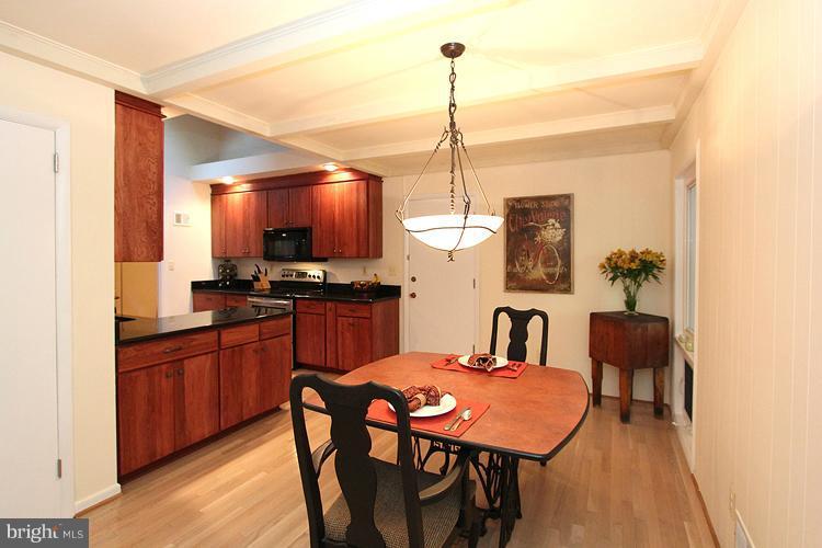 2515 Pegasus Lane Reston, VA 20191 - Photo 12 of 30 Kitchen