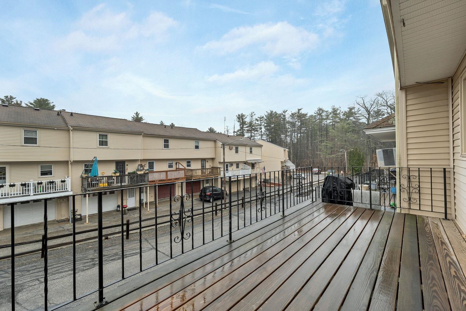 1 Stonegate Lane Derry, NH 03038 - Photo 18 of 42