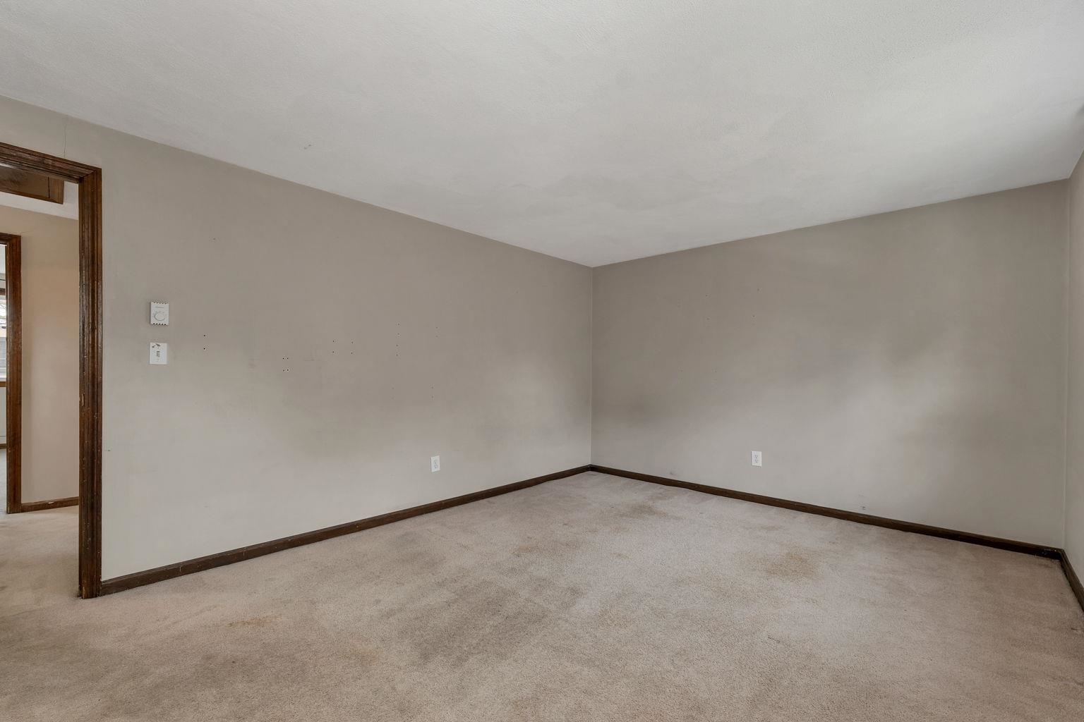 1 Stonegate Lane Derry, NH 03038 - Photo 36 of 42