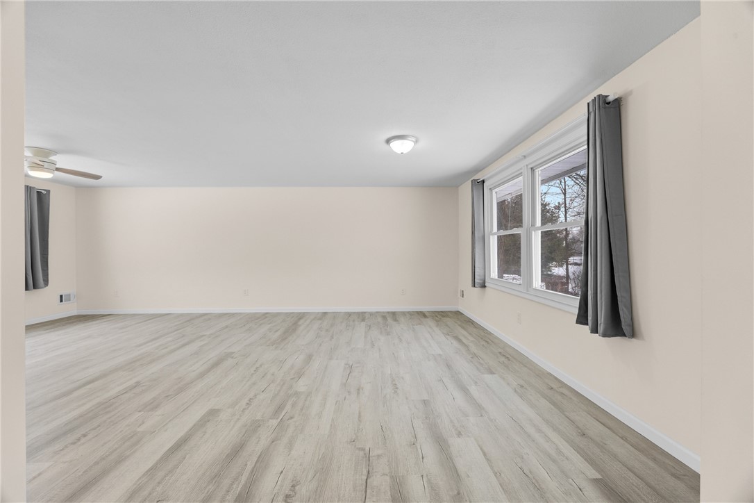 16573 Kenmore Road Kendall, NY 14476 - Photo 3 of 30