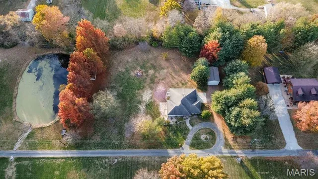 $460,000 | 6409 Sunny Lane, Moro, IL 62067