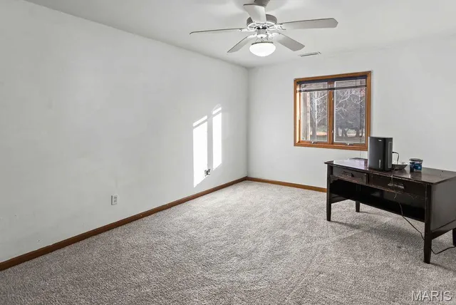 $460,000 | 6409 Sunny Lane, Moro, IL 62067