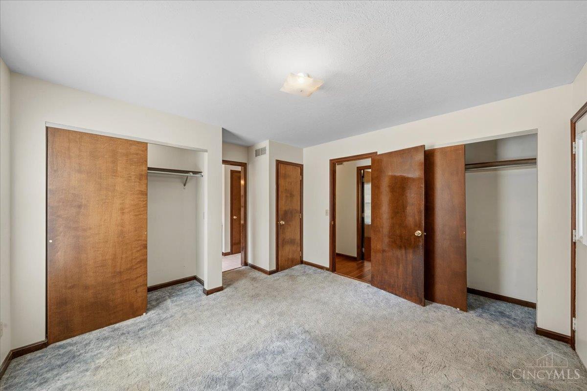 4770 Dent Road Cincinnati, OH 45248 - Photo 16 of 42