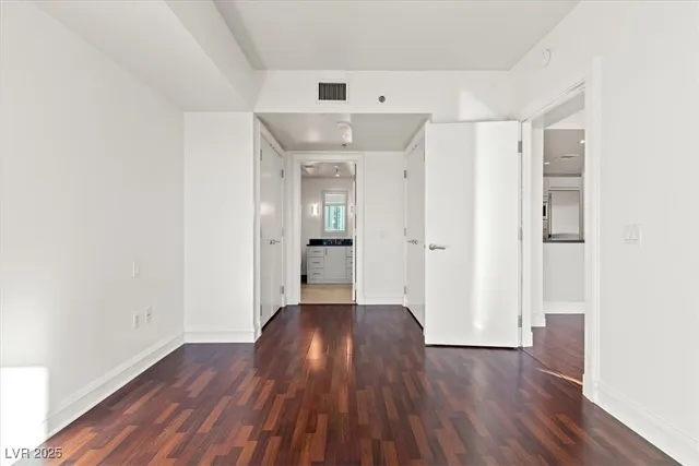 $2,650 | 2700 South Las Vegas Boulevard, Unit 1701, Las Vegas, NV 89109