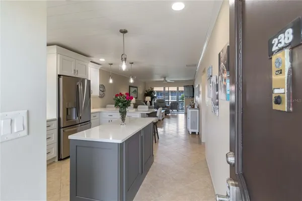 $1,500 | 2240 Stickney Point Road, Unit 238, Sarasota, FL 34231