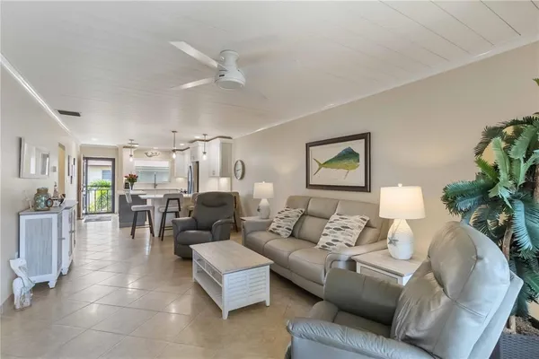 $1,500 | 2240 Stickney Point Road, Unit 238, Sarasota, FL 34231